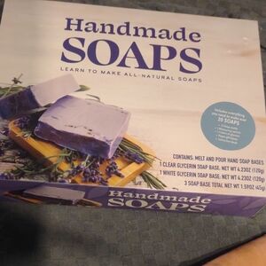 Handmade Soaps Kit with Purple and White Colors